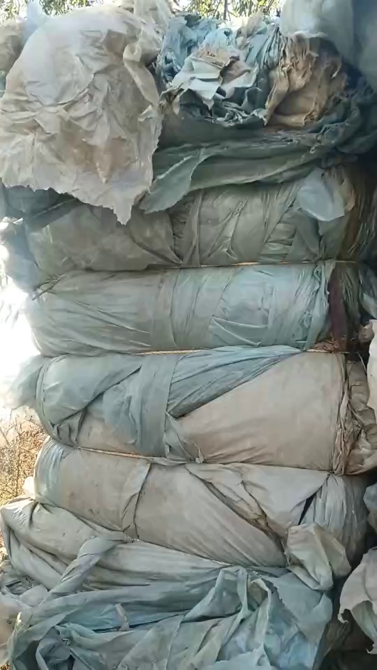 长期出售大棚膜废料