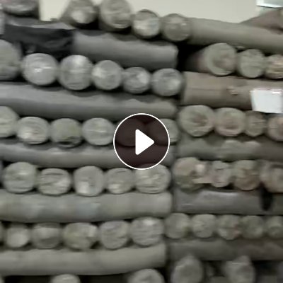 出售黑面白底的牛仔布，牛仔面料，TR面料，有7支，8支，10支，现货90万米左右