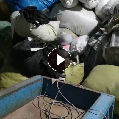 长期出售涤纶废布，涤纶造粒布，老色现货有15吨，货在河南郑州