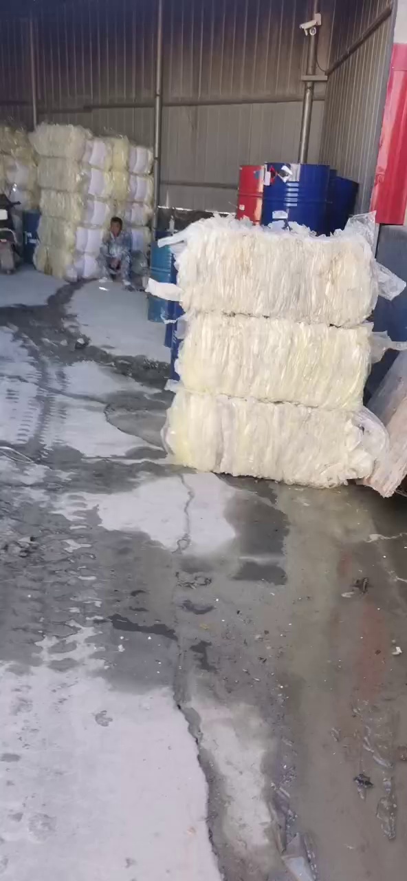 出售透明PP膜，不带胶，绝缘板厂下来的，