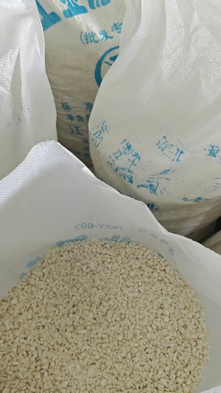 出售本色ABS破碎料，冲击18+