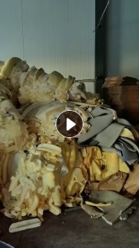 长期出售废海绵，慢回弹，蓝色和白色的，家纺厂做记忆棉枕头下来的，现货11吨左右，月供3吨，在河北邢台