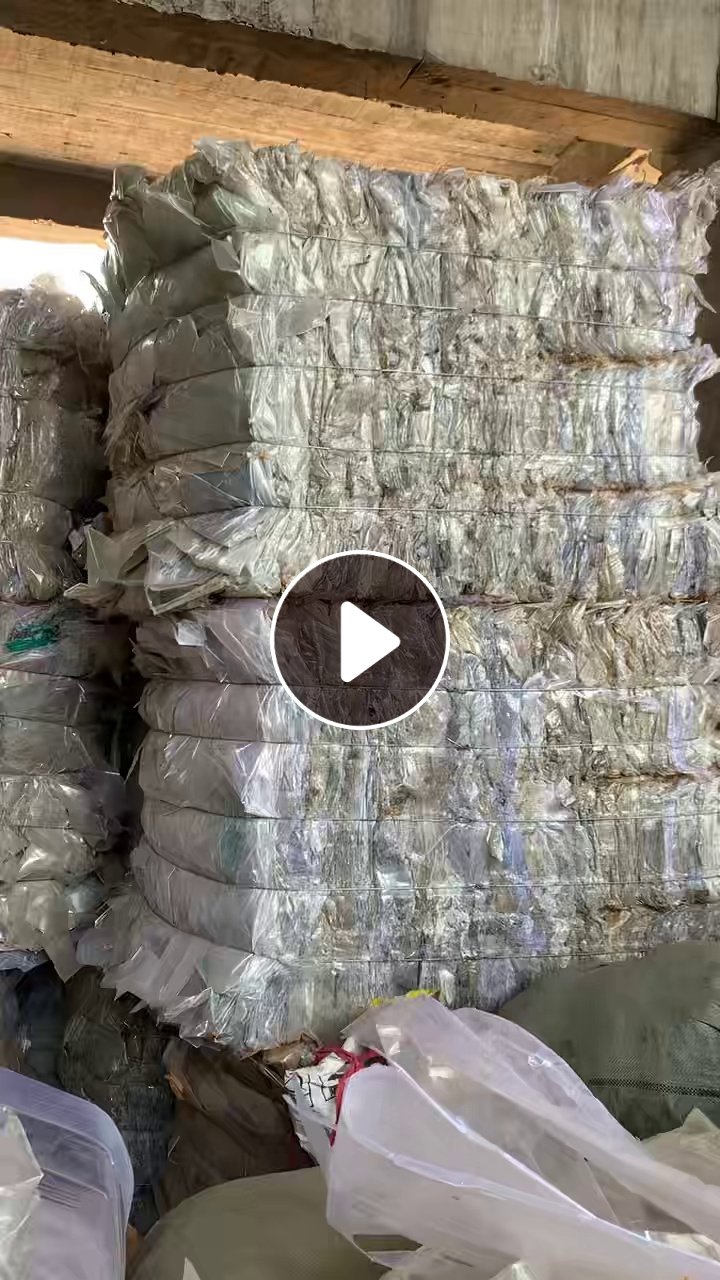 出售PVC铝材膜废料，现货9.6一车