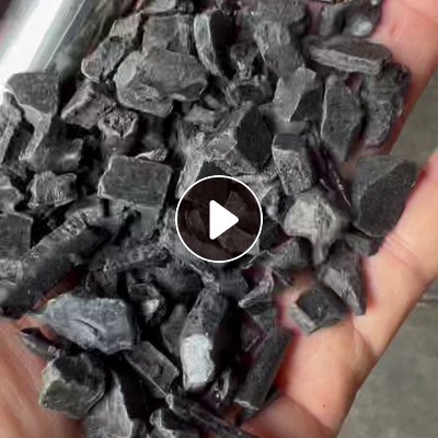 求购PA66加纤破碎，尼龙水箱破碎料