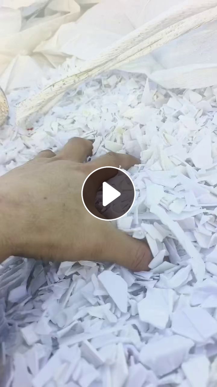 出售PP无字桶破碎料、花桶破碎料，月供150吨左右