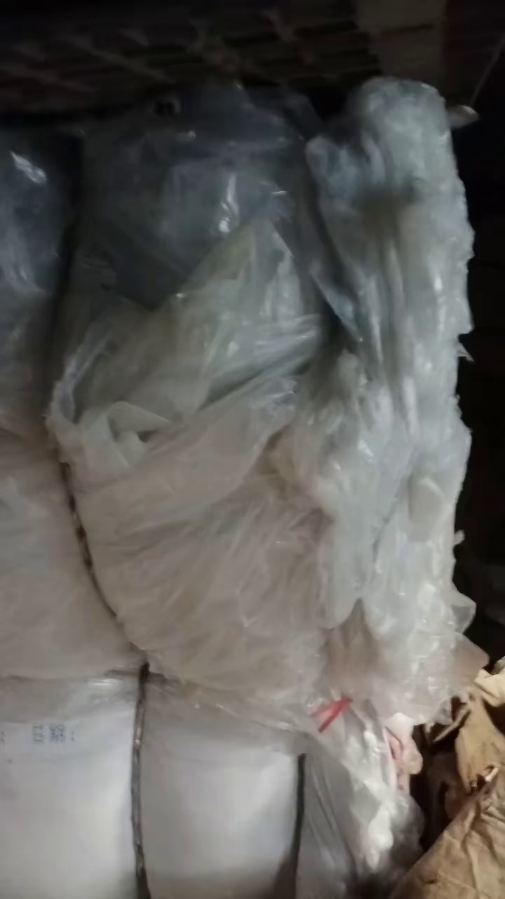 出售纯高压膜，纯缠绕膜，都是干造的，现货十几吨