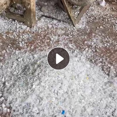 出售输液瓶破碎料，含水干破的，月供20来吨