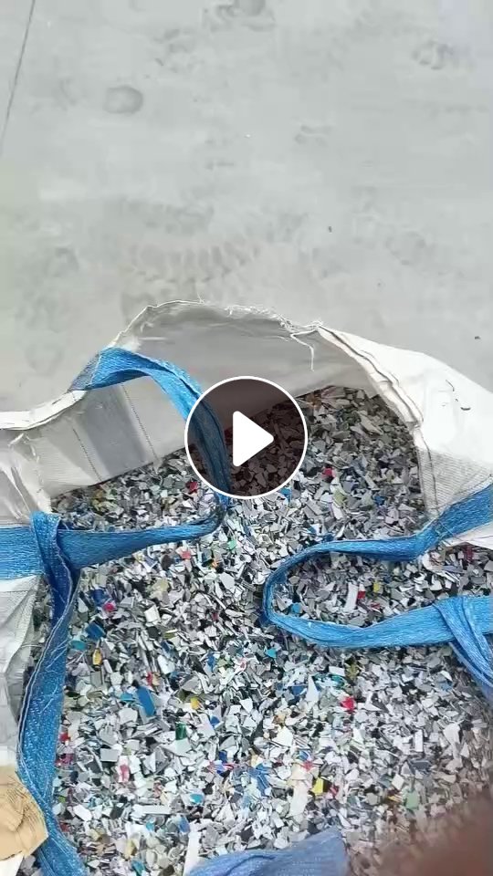 出售水粉PVC冰箱条破碎料，现货20吨