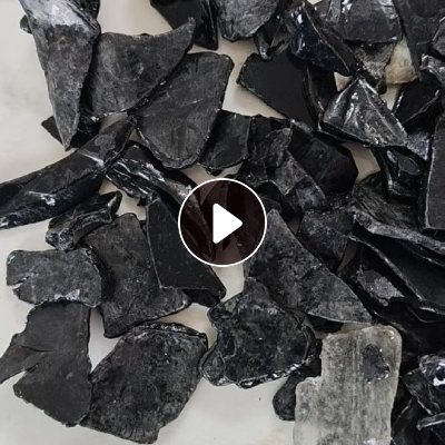 长期出售pc大灯破碎料，冲击17左右，现货够车