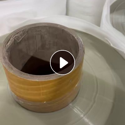 出售卷筒PET光膜，厚度12-14丝，宽幅700以上