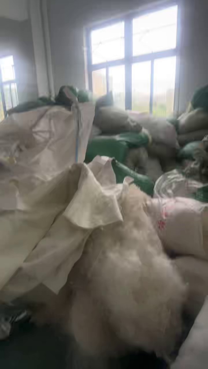 长期出售海岛纤维，双组份复合海岛纤维，单6尼龙75%，pva聚乙烯醇25%，现货30吨