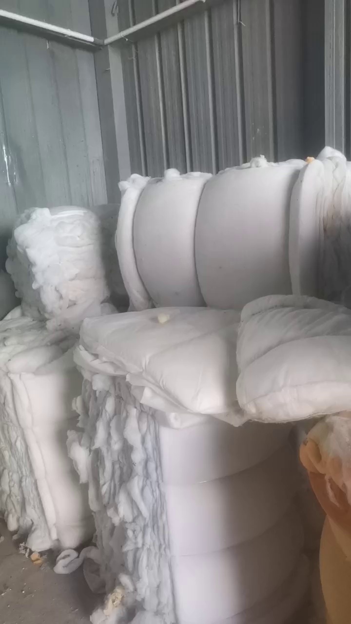 长期出售床垫厂下来的丝棉下脚料，海绵，家居海绵