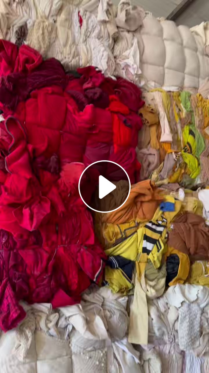 长期出售白毛衣，红毛衣，黄毛衣，现货150吨