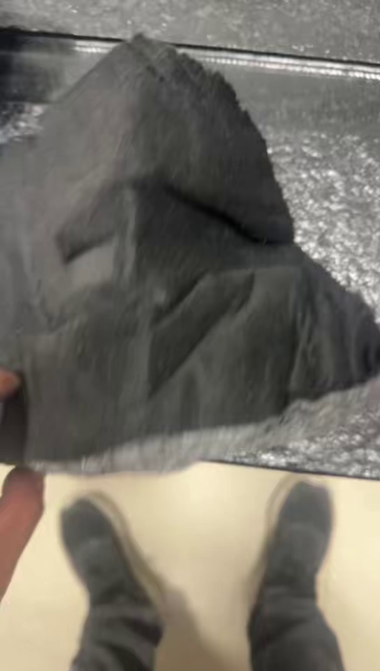 长期回收pp复合pe汽车内饰料pp/pe复合料 ，做泡料用，月需要2000吨左右 ，厂在安徽滁州