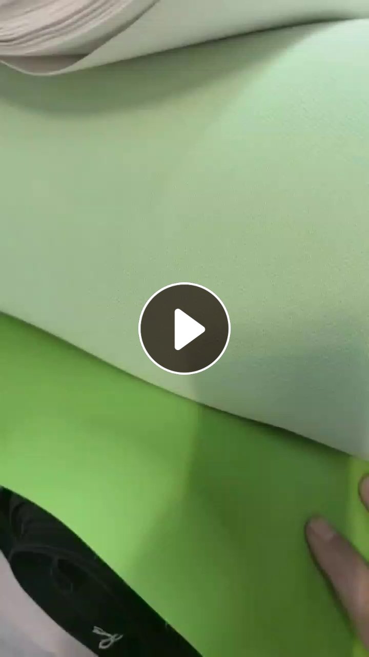 出售汽车沙发革网眼布，库存汽车革，PVC皮革，二等品，0.7-0.8，现货有18-20吨左右