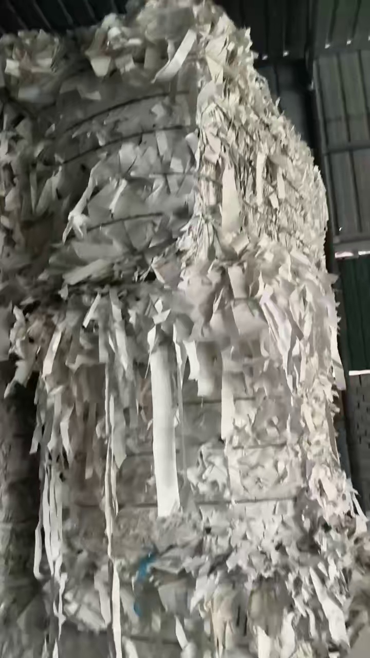 长期出售鱼竿纸废料，现货够车