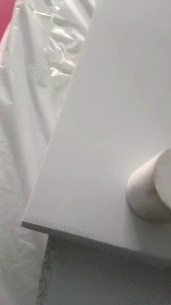 出售EVA发泡料，加工厂下来的，长期有货