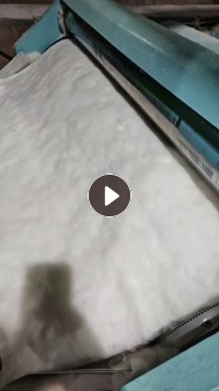 长期出售褪色牛仔棉，涤棉70棉，可纺纱用 ，一个月300吨左右，货在江苏淮安