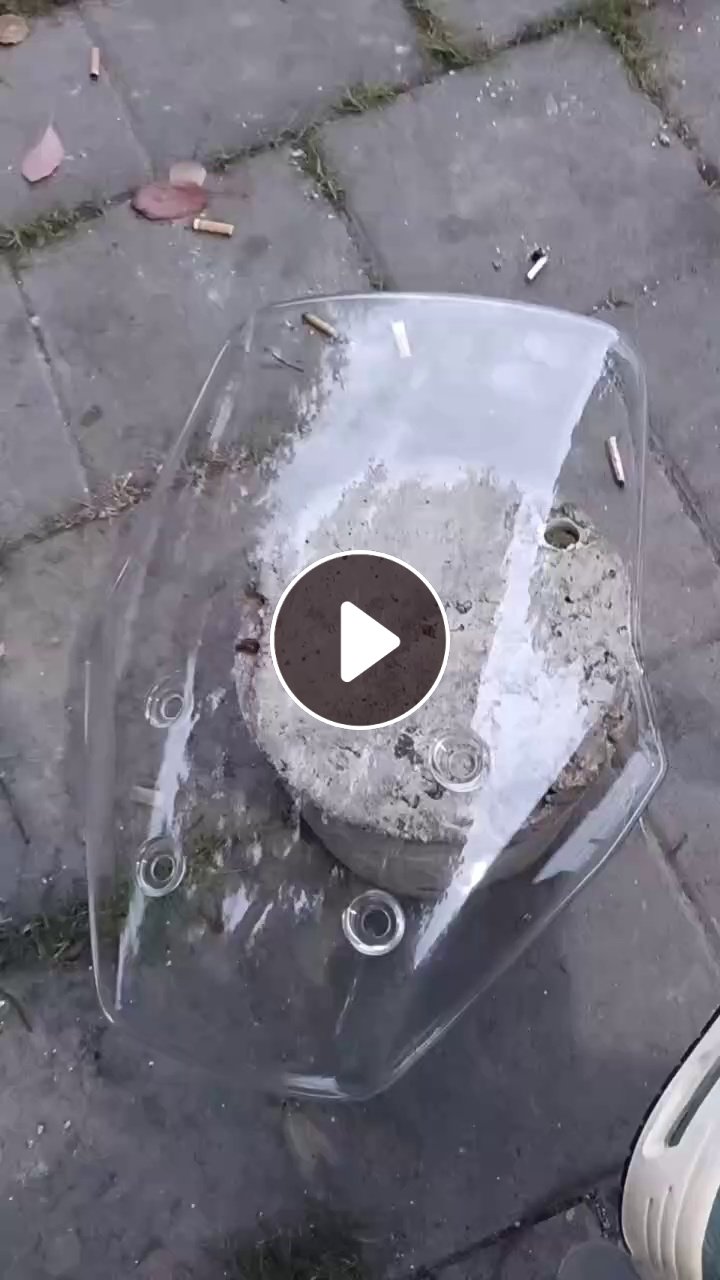 求购透明无涂层PC灯罩废料，长期收货