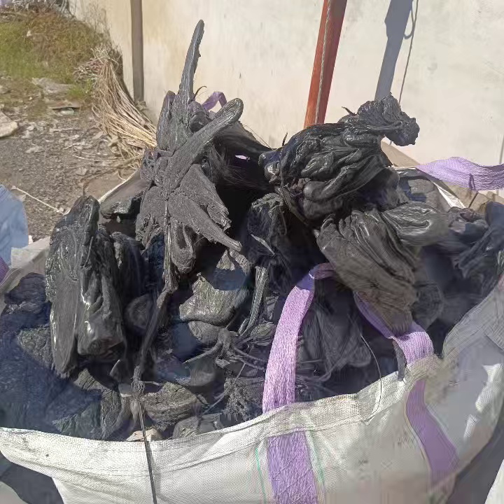 出售工程PP破碎料，是造粒厂下来的机头料破碎料的，现货30/40吨