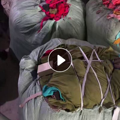 长期出售涤纶废布，涤棉废布，纯棉废布，都有分拣开，现货十多吨