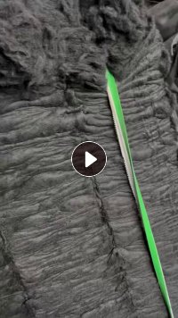 长期出售涤纶汽车内饰开出来的开花棉，可以做毛毡无纺布隔音棉吸音棉，每个月有100吨，货在浙江嘉兴