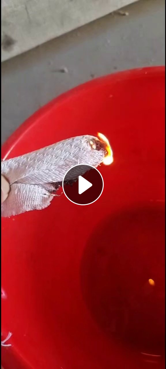 长期出售锦氨废布，锦纶含85%，床垫厂下来的，现货有十几吨，在浙江绍兴