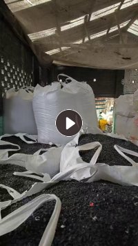 出售水果筐破碎料，干粉的，现货40吨