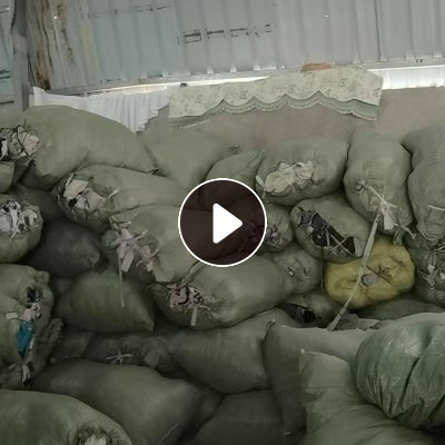 长期出售涤纶窗帘布，涤纶造粒布，涤纶白纱，窗帘布现货20吨左右，白纱8吨左右