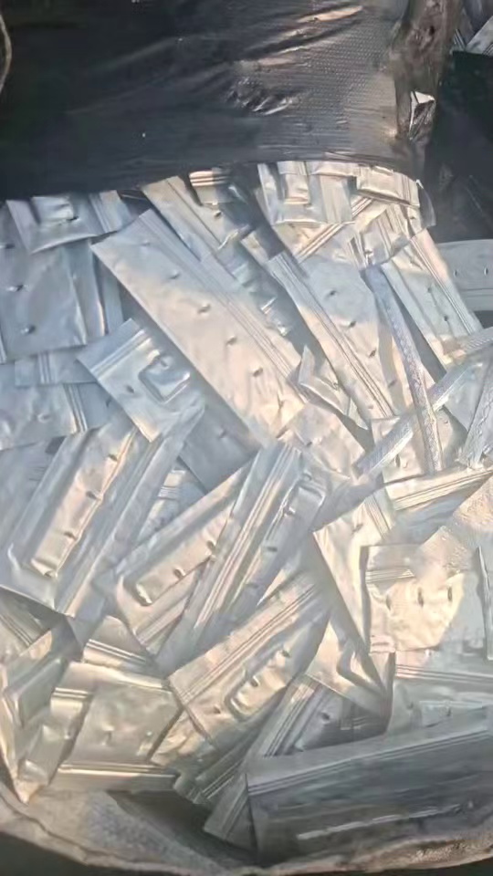 求购电池铝塑膜，含铝45%以上