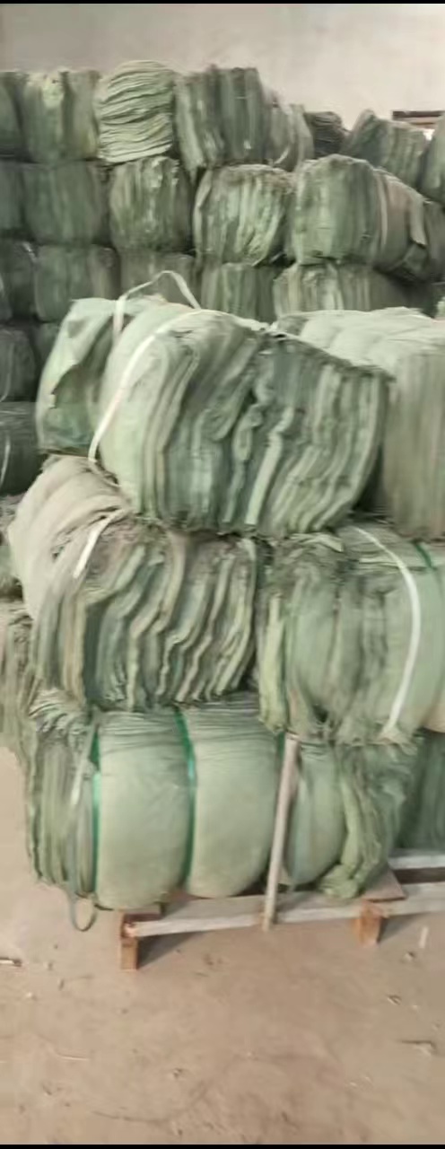 出售涤纶材质的袋子，全新的，规格40*80，现货15万条