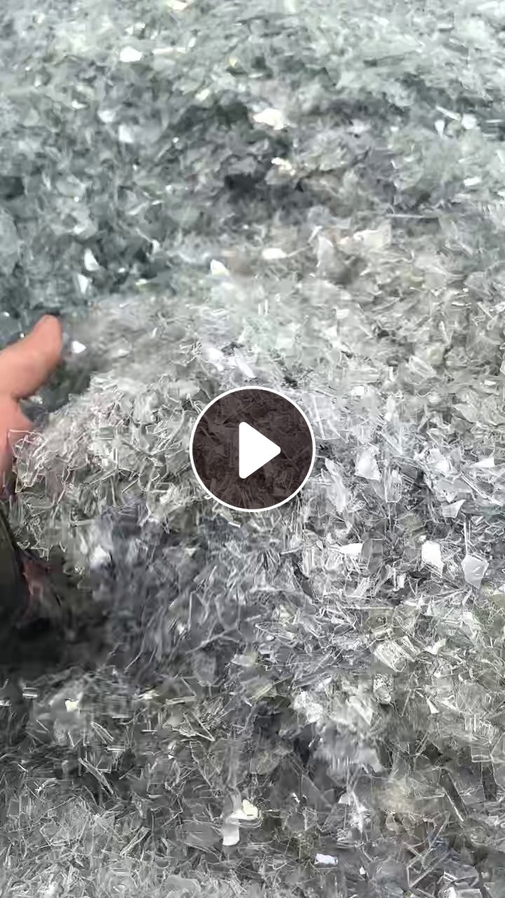 出售A级PET吸塑盒破碎料，现货九米六一车