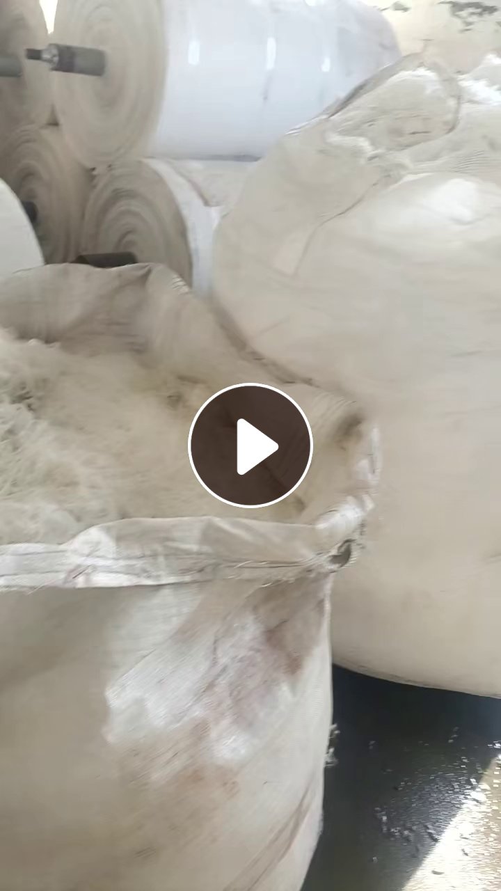 长期出售涤纶废丝，涤纶水丝，含水30左右，黑色都是100D的，白色50，100D的，黑丝多