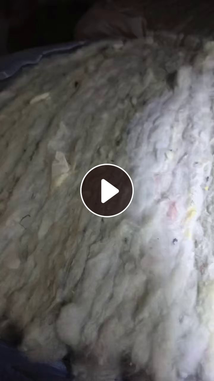 长期出售开松好的线头棉，线头棉开松棉，现货有五六十吨，货在江西赣州