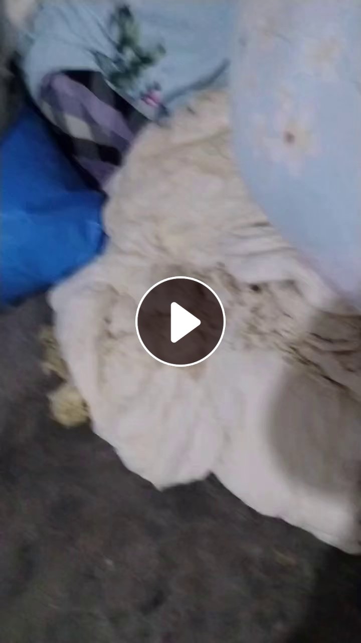 长期出售旧蚕丝被，柞蚕丝，蚕丝被统货，现货有1吨多，货在湖北宜昌