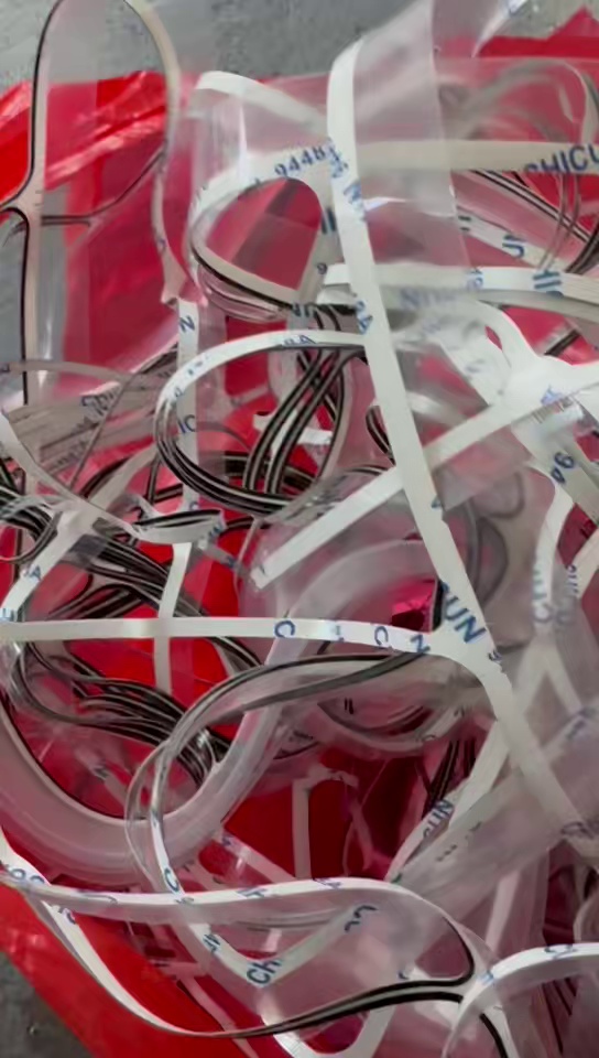 出售PET带纸卷膜，现货5吨左右