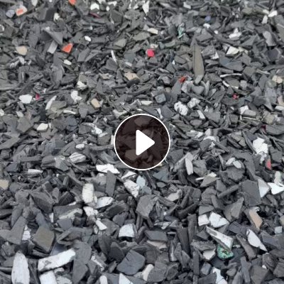 常年出售PP保险杠破碎料，分拣清洗甩干除铁，日产12吨