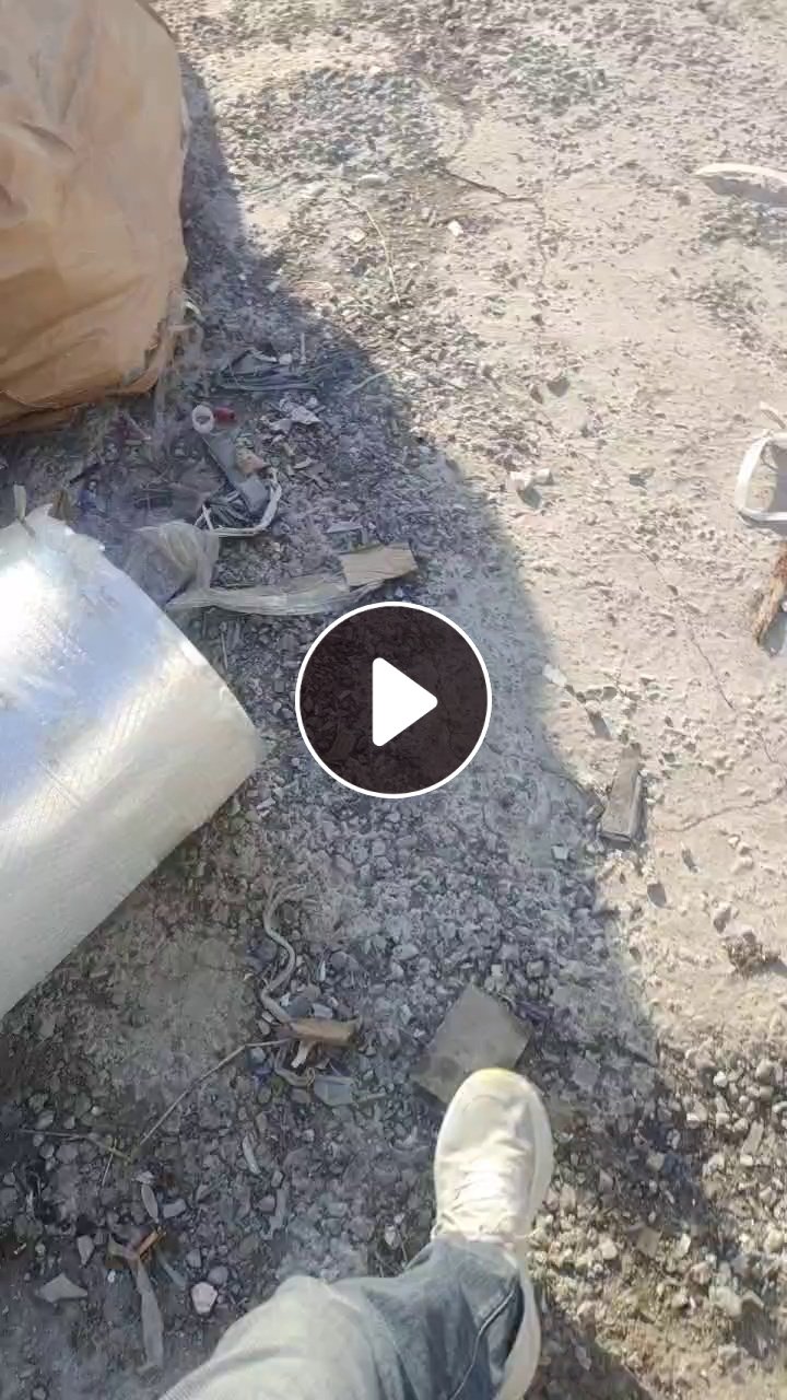 求购pet滑膜、轻胶膜，用来做化纤的，月需300吨