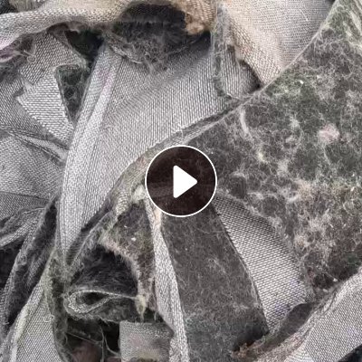 长期出售涤纶汽车内饰料，不大清楚什么材质，都是压包好的，现货有20多吨，货在江苏连云港