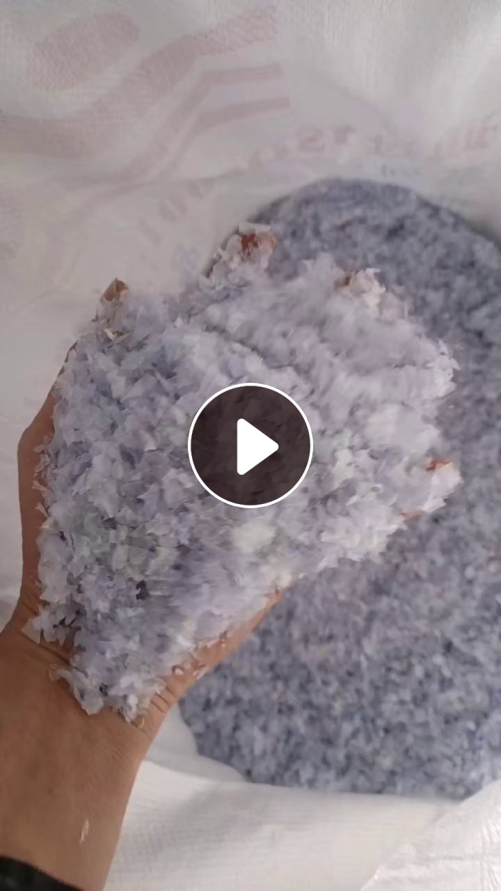 出售PVC牙刷盒破碎料，现货100多吨，月供50-60吨