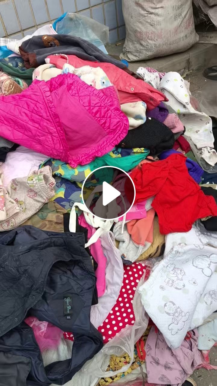 长期出售旧衣服黑料，旧衣服大白，床单被罩，分拣货