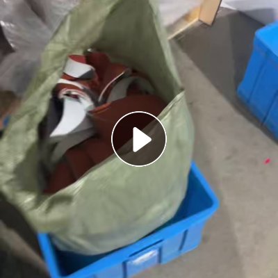 出售PVC汽车革废料，还有PU废料，混在一起的，长期有货