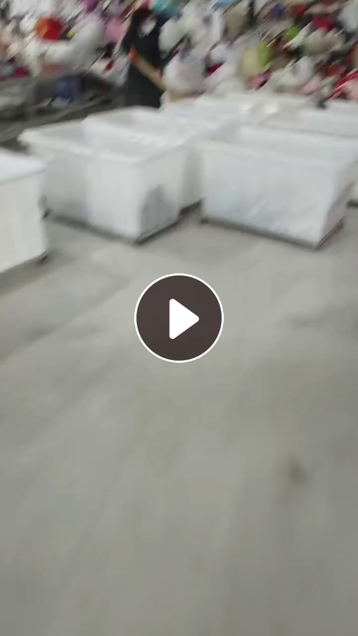 长期出售旧衣服大白，白料，开花料，有到9.6米一车就拉走，货在山西太原