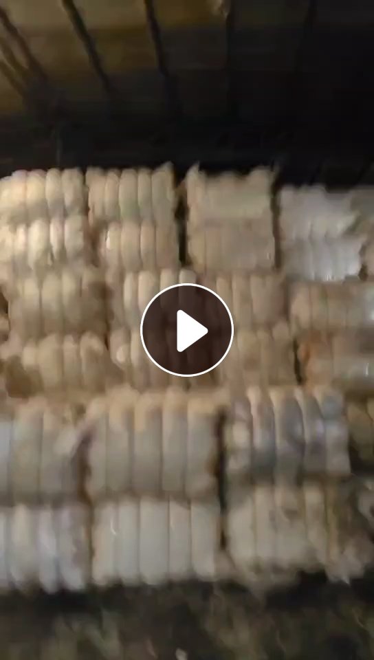 出售高压膜废料，90%干造的，10%水洗的，月供4/5百吨