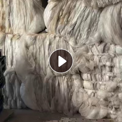 出售饮料厂下来的PE膜，高低压混打的，现货40多吨