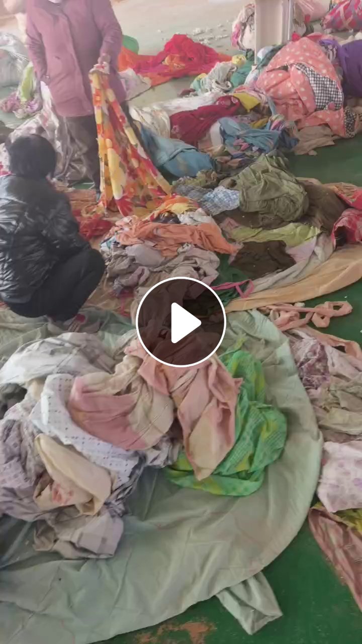 长期出售分拣好的床单被罩，包单等，有分化纤和棉类，可以开花跟造粒，厂在河北邢台