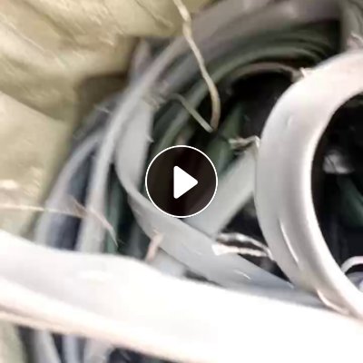 求购箱包上拆下来的皮条料，PVC材质的，用来造粒，湖南岳阳和河北都有厂