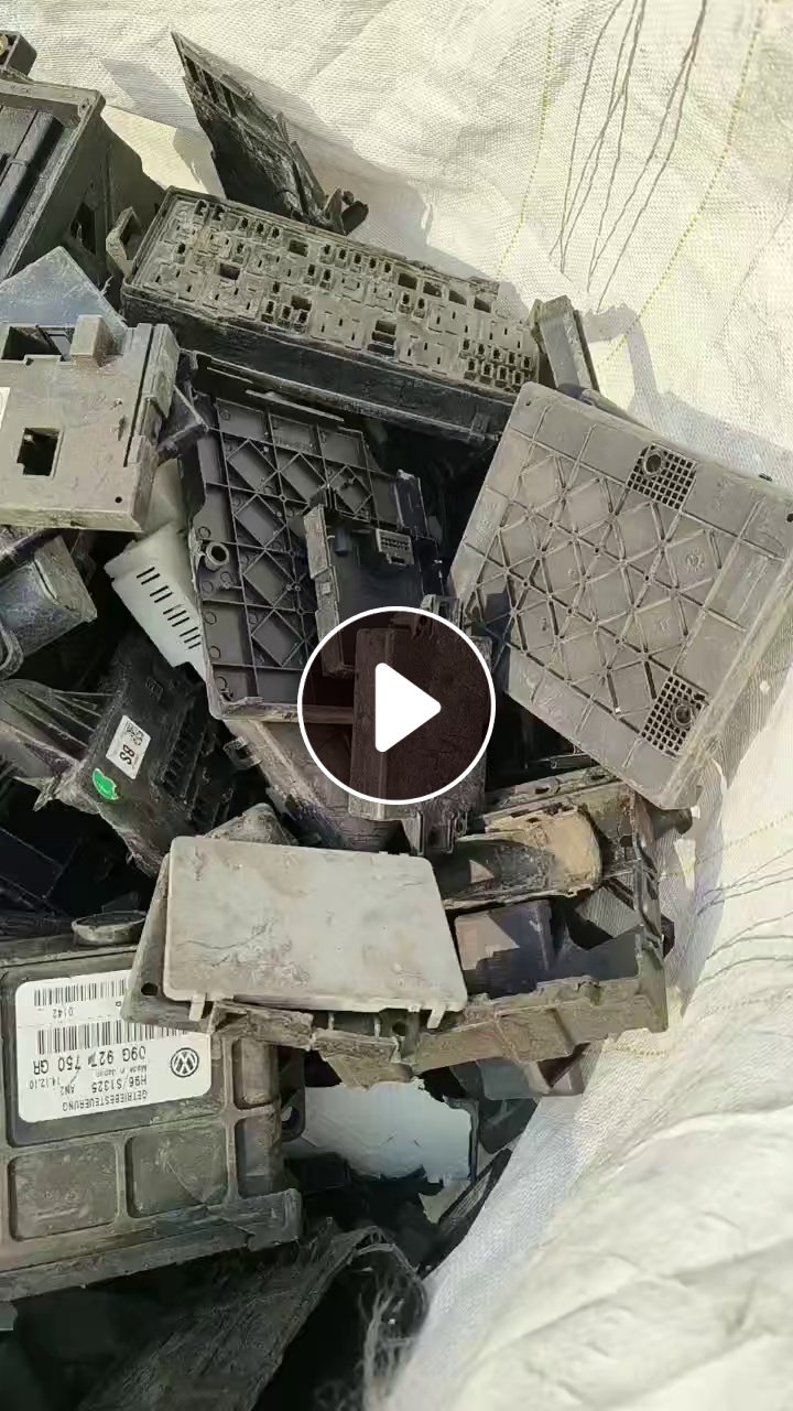 出售尼龙毛料，旧的，单6双6都有，月供40/50吨