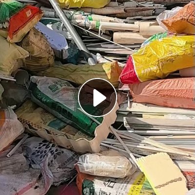 长期出售硬质PVC毛料，硬质PVC废料，现货9.6米一车