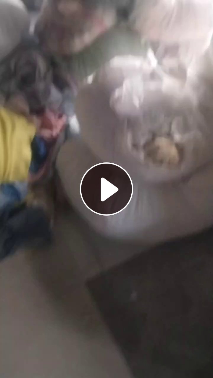 长期出售学校被子拆下来的化纤料，可造粒用